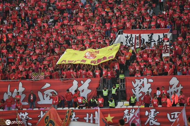 九游下载官网穆古鲁扎在DWG比赛中夺冠，大比分获胜引发热议！引发球迷热议的简单介绍