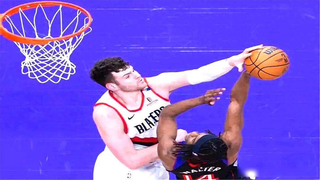 九游下载官网包含今夜波特兰开拓者门线救险：CBA常规赛节点到来，话题不断，年轻球员得到机会的词条