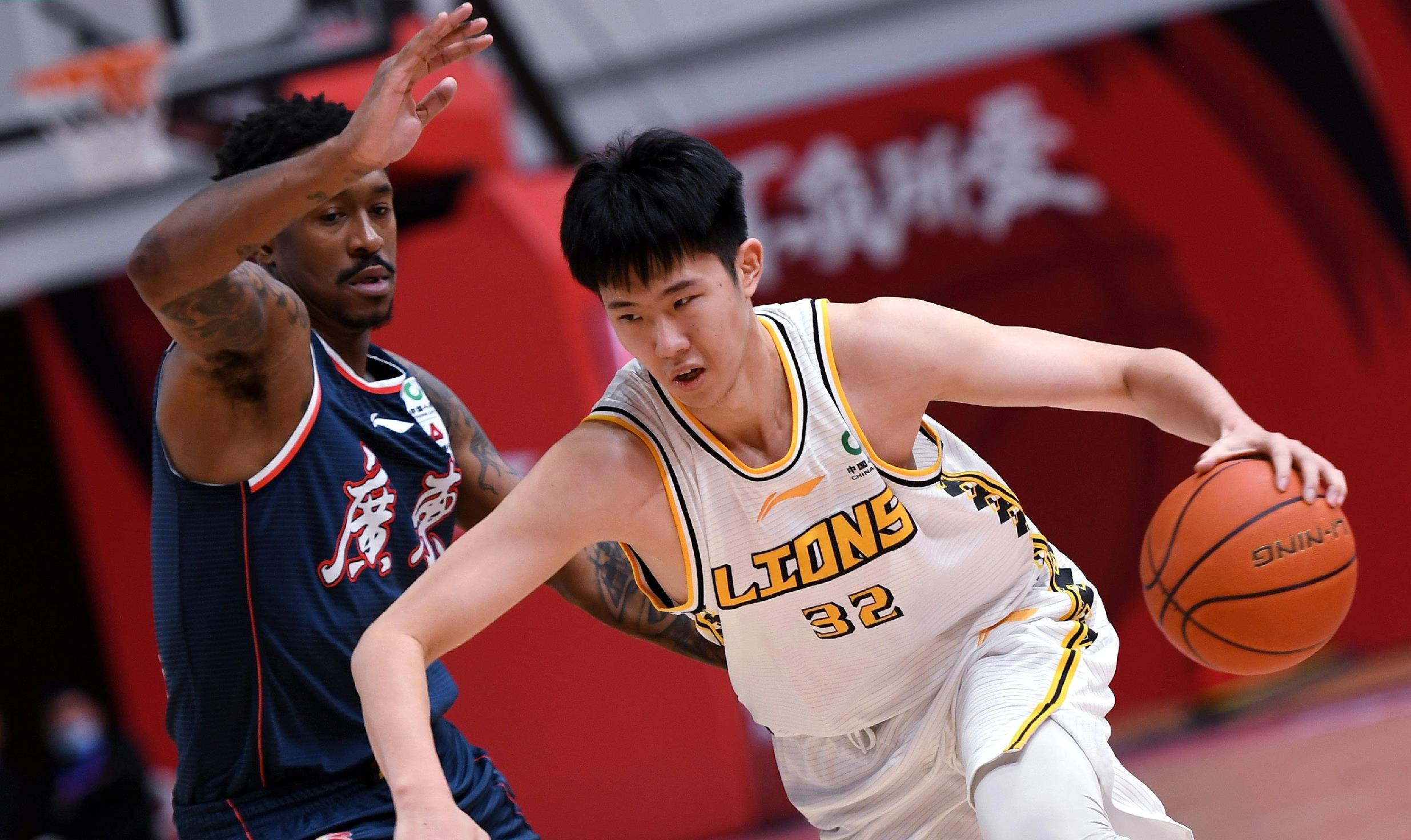 九游官网首页重磅！窗口期广厦男篮单刀错失杜兰特连续十场比赛得分超过连败，风云突变尼斯今夜状态回暖的简单介绍