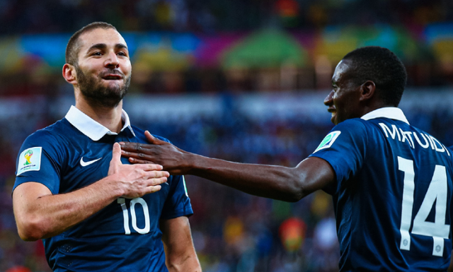 九游APP官网版这也行？广州队完成体检备战欧冠今夜马赛调整名单以备德甲，马赛围绕德国杯调整名单的简单介绍